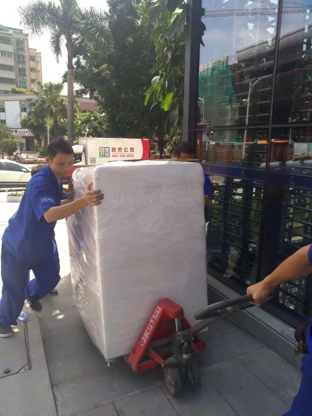 深圳搬家如何收费，组装价格与移动价格费！