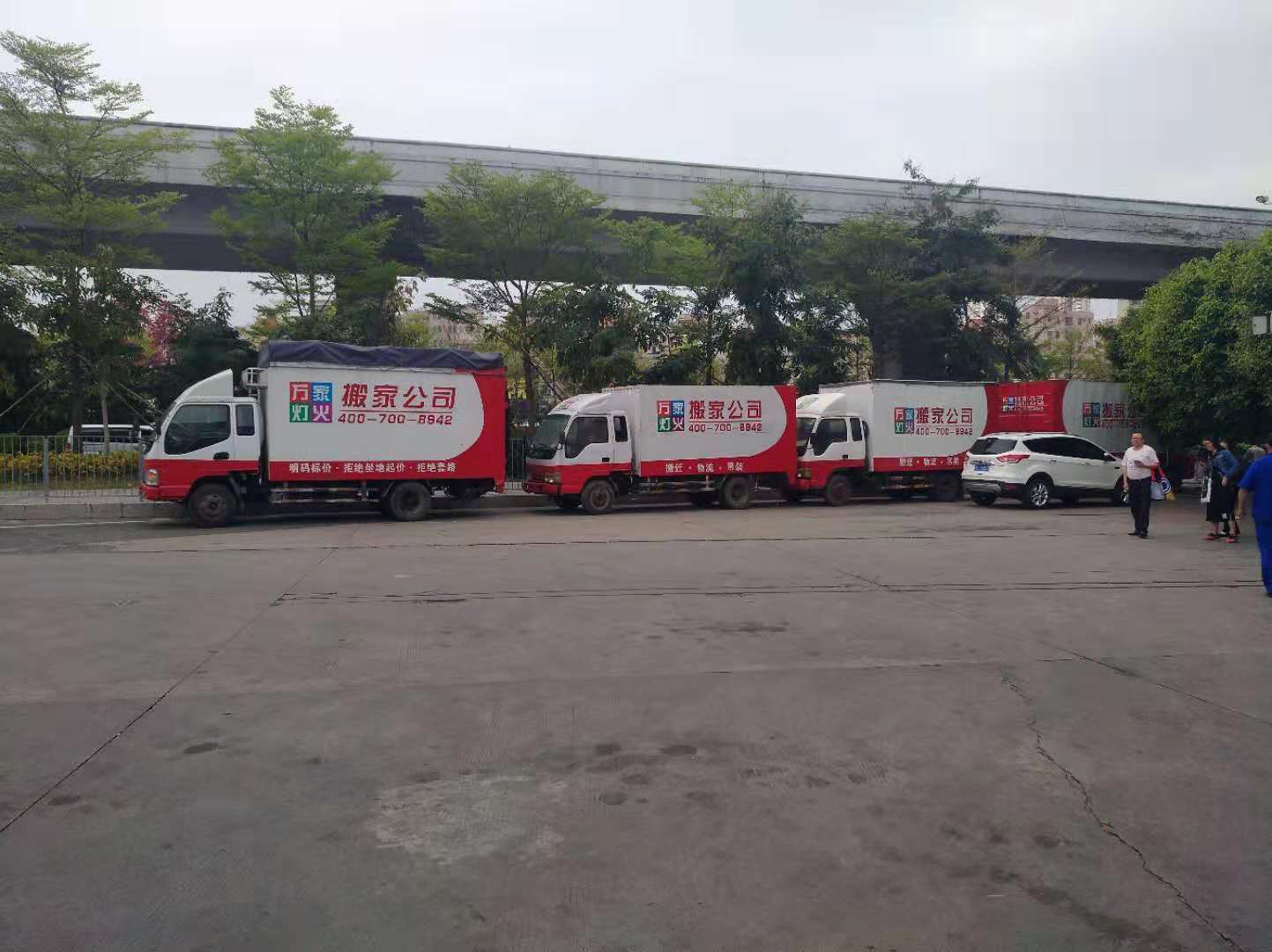  在深圳圣诞节期间搬家，一定要找深圳好的搬家公司！